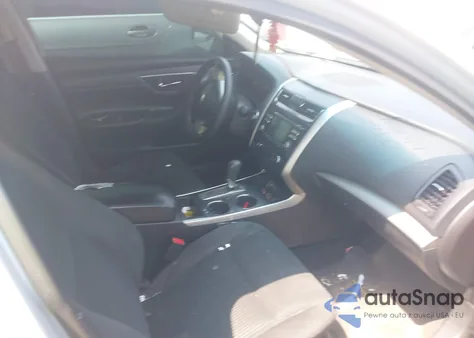 2015 Nissan Altima 2.5 S из США, поврежденный, VIN 1N4AL3AP2FN392263